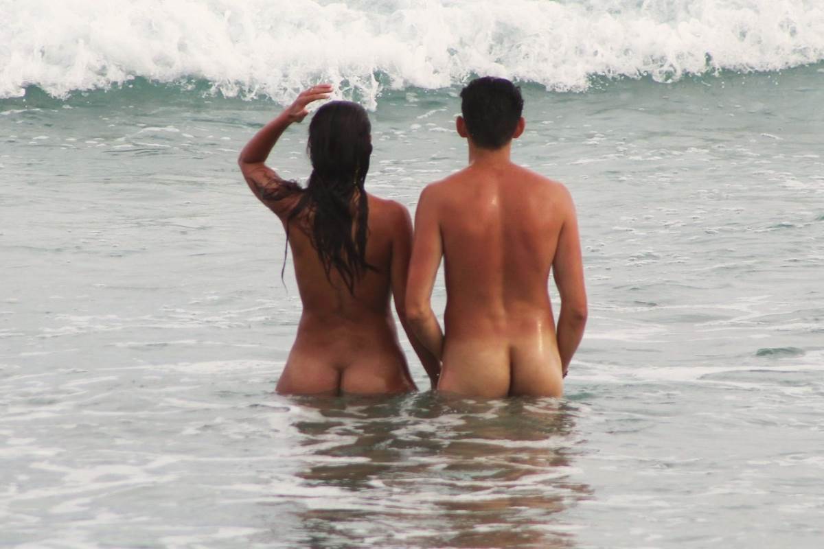Photo: Andrea Piacquadio via <a href="https://pixabay.com/photos/men-woman-nudes-naked-nude-couple-4555635/" rel="noopener" target="_blank">Pixabay</a>